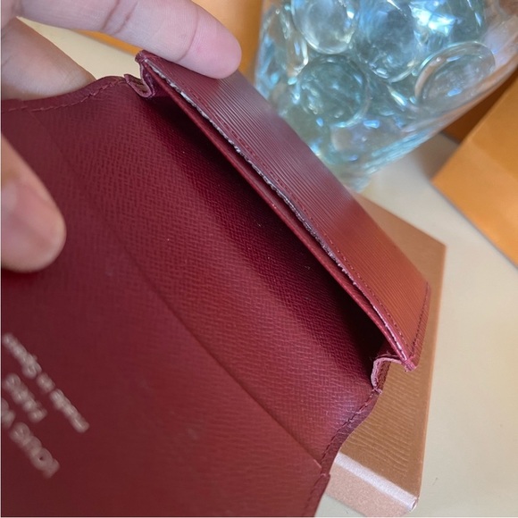 Authentic Louis Vuitton epi card holder❤️❤️❤️ - Picture 7 of 12
